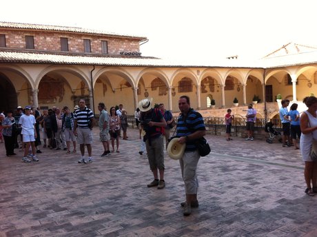 2. Tag Assisi
